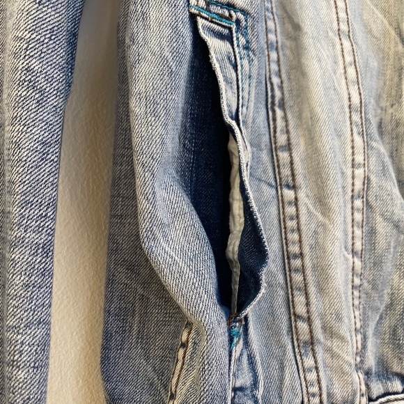 Mary Jane’s Jean Jacket - Picture 4 of 5